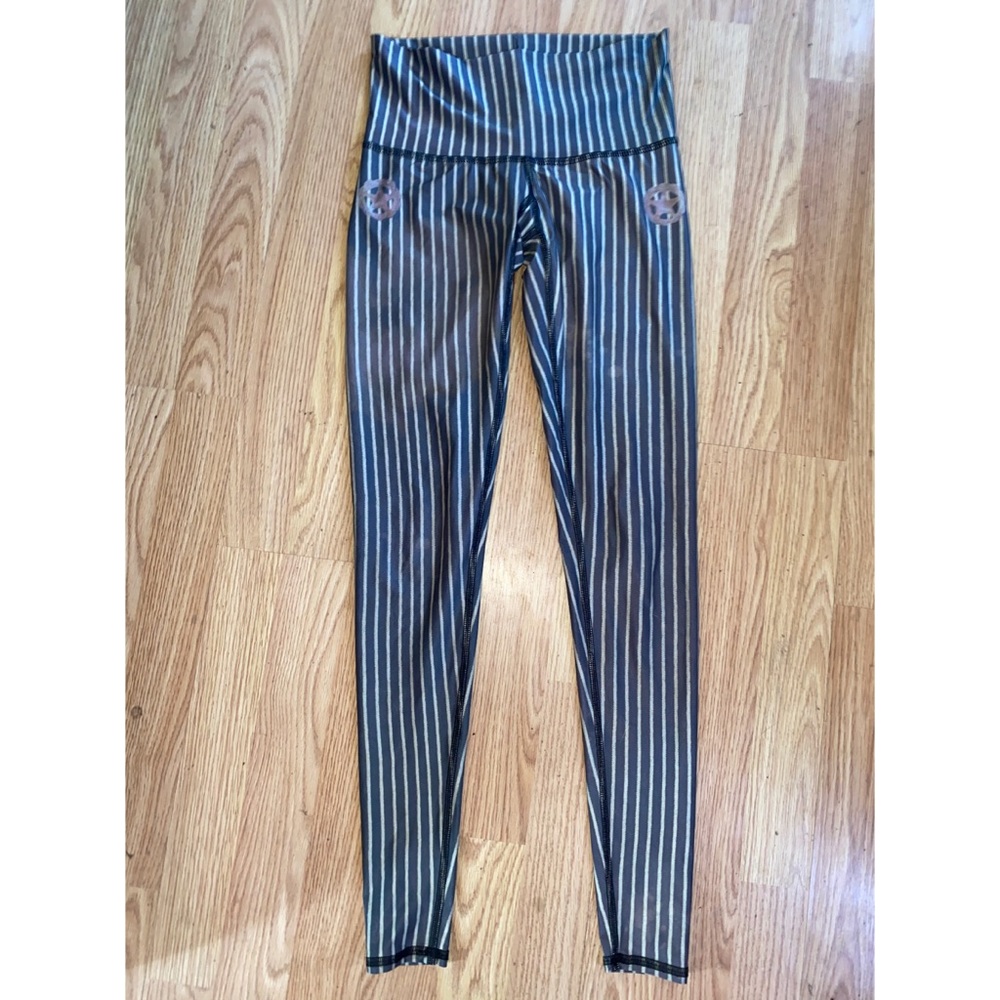 Teeki striped leggings